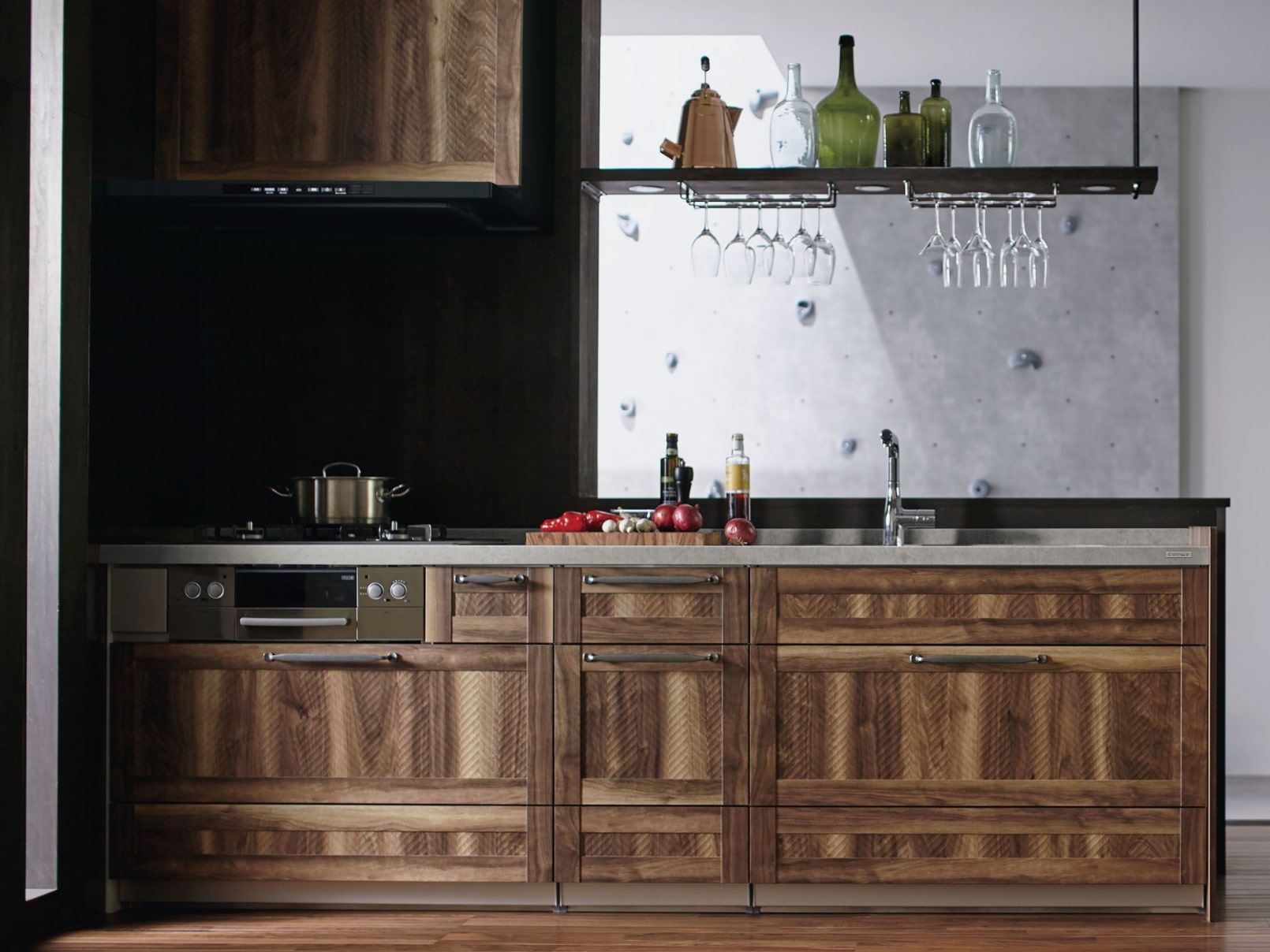 扉の質感にとことんこだわる