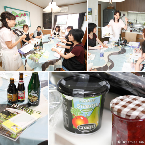 まずはテーマの発表とレシピの紹介をキッチンで。楽しい説明に、テーマがぐっと身近になります