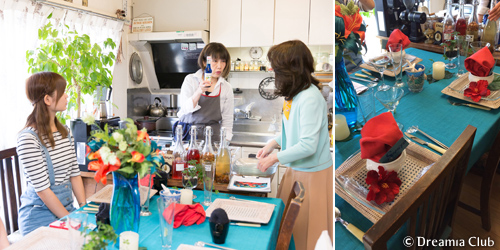 洗練された色使いを学べるのもレッスンの楽しみ。今回はハワイの海と夕陽をイメージ