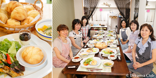 広い畳のスペースでお楽しみの試食タイム。鎌倉さんも一緒に「いただきまーす!」