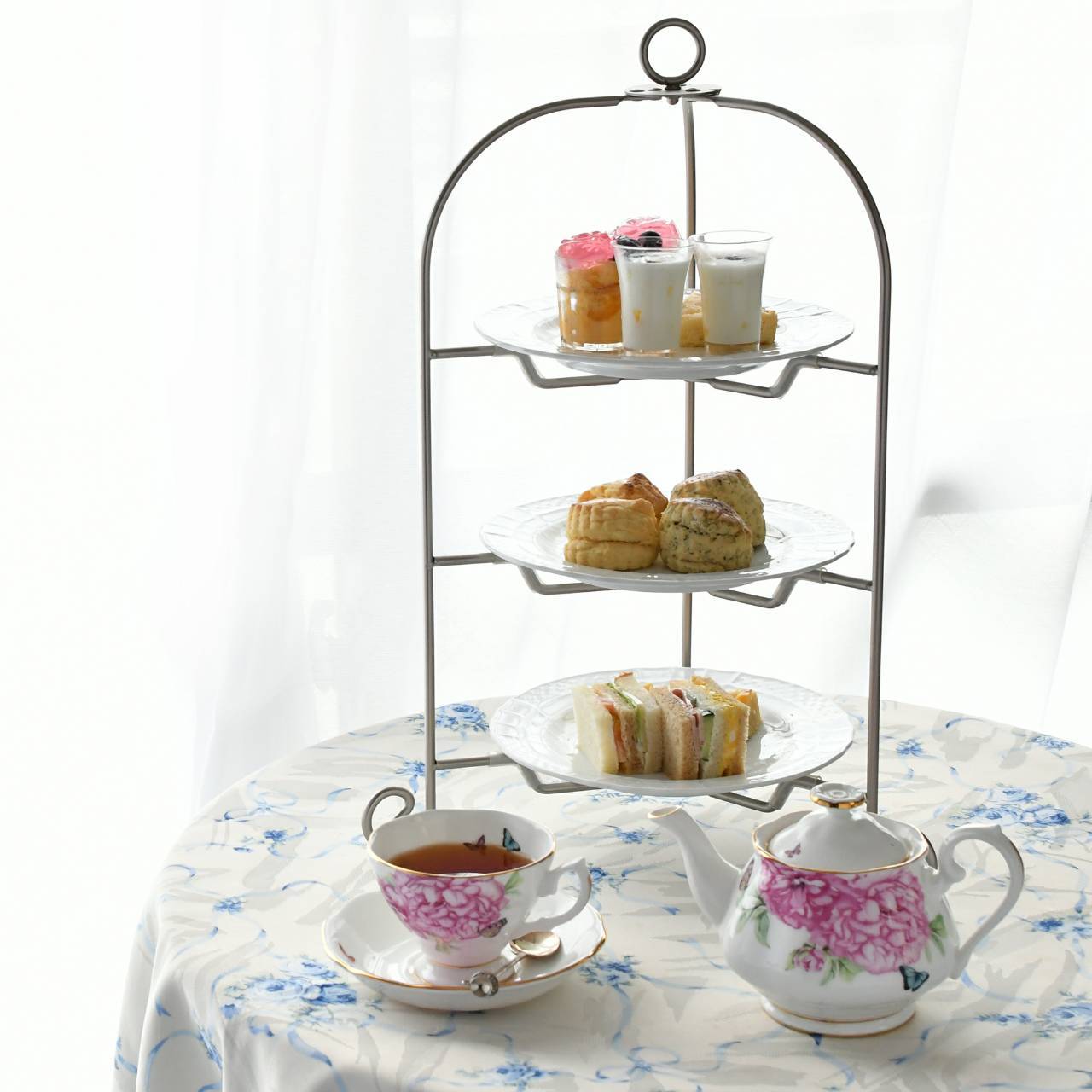 サロン・ド・テ・AI 粟飯原　政美