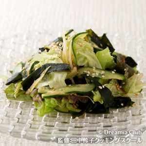 レタスとわかめのサラダ