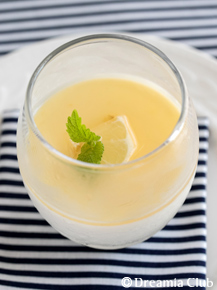 はちみつレモンパンナコッタ