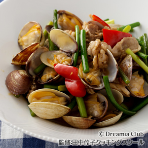 豚とあさりとパプリカの炒め