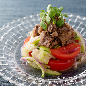 牛薄切り肉のスパイシーサラダ