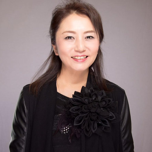 井ノ上　志保美