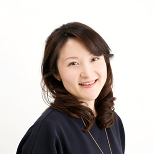 長谷川舞子