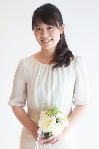 Atelier Ecru 　アトリエエクリュ 東樹　麻理子