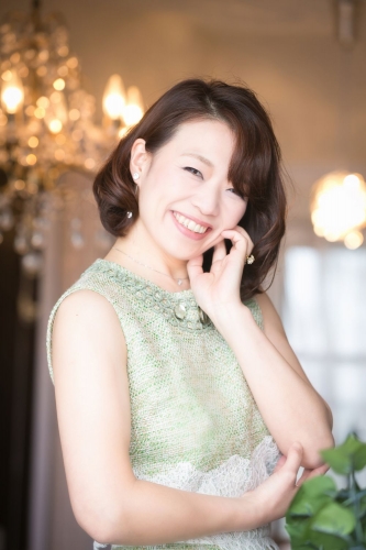 アトリエローズ アトリエローズ　梁井智加