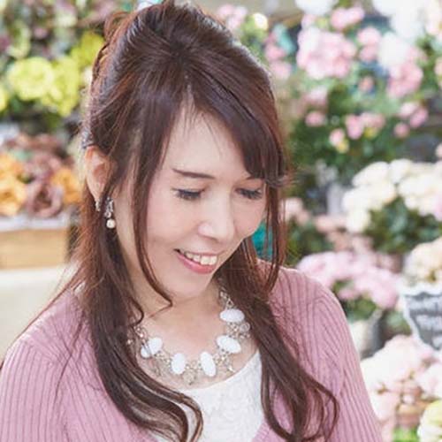 向坂留美子(サキサカルミコ)