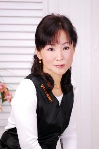 Salone Viviamo 渡邊　共可