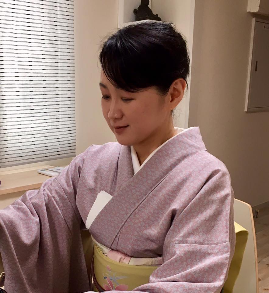 サロン結円 ＜有結流＊風月テーブル茶道教室＞ 下枝里恵子