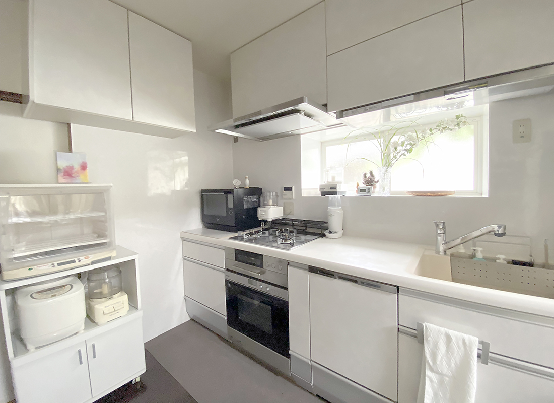 自然な仕上がりで使いやすい望み通りの機能的キッチン【プロのキッチン】