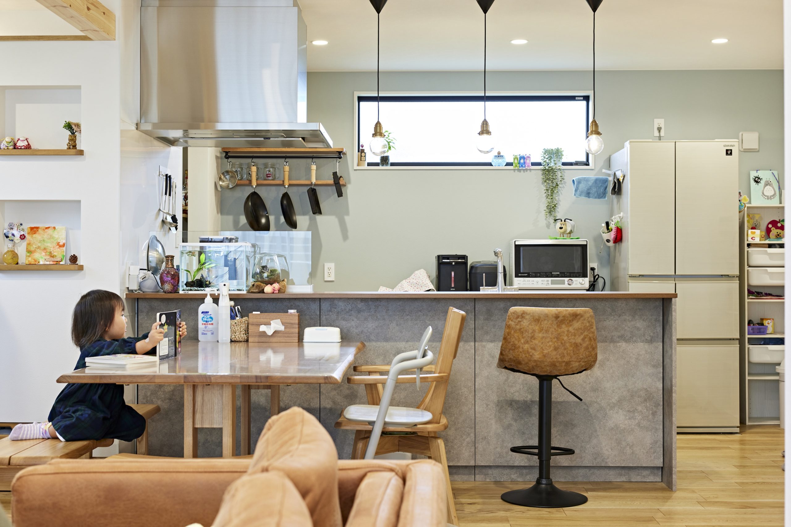 遊ぶ・学ぶ・くつろぐ。 子育て家族が伸びやかに過ごせるLDK空間