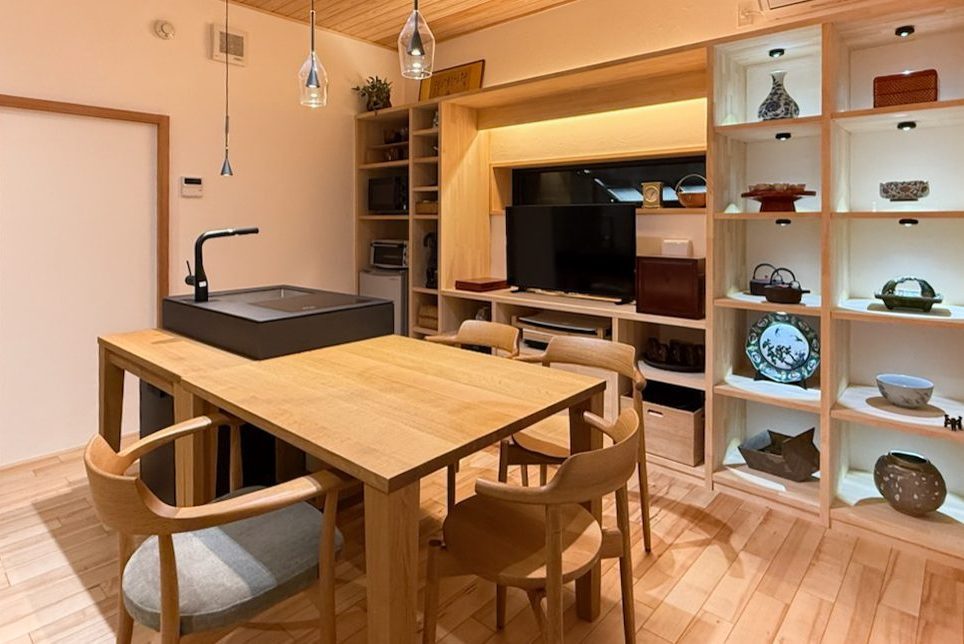 登録有形文化財の離れを、居心地のいい“集いの場”へ