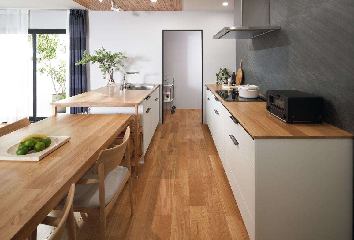 失敗しないダイニングキッチンの配置と動線。 横並び・一体型レイアウトのコツも解説