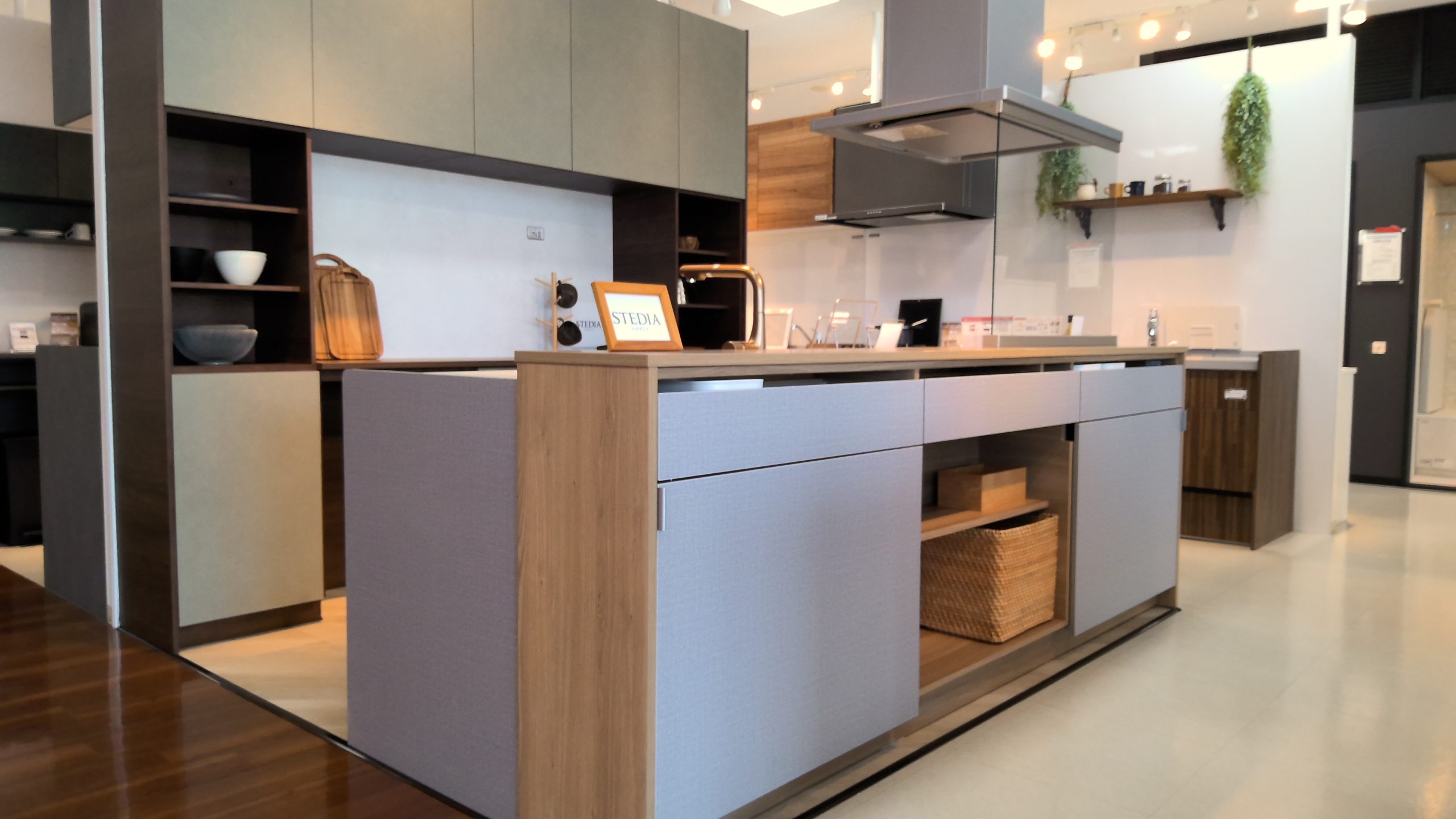 四日市ショールーム | ショールーム | クリナップ ｜ システムキッチン