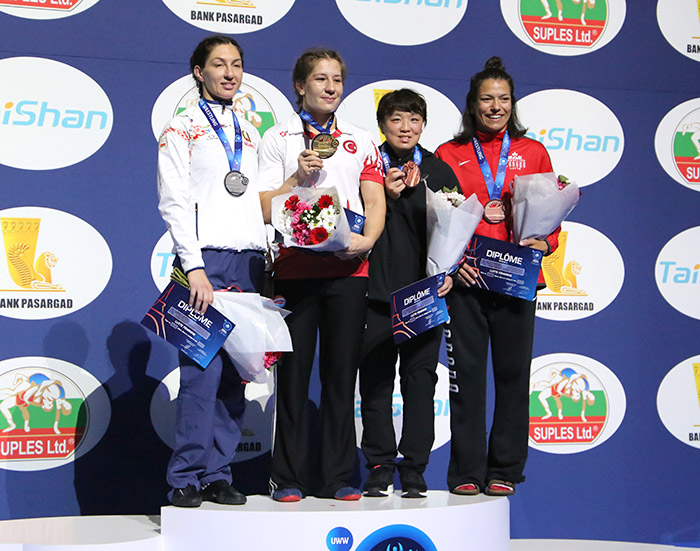 皆川選手銅メダル獲得