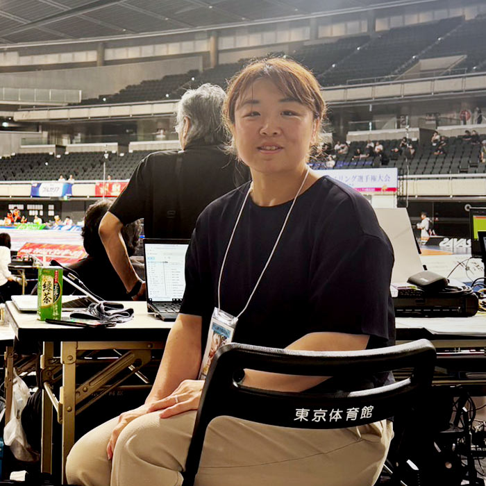 皆川博恵副監督